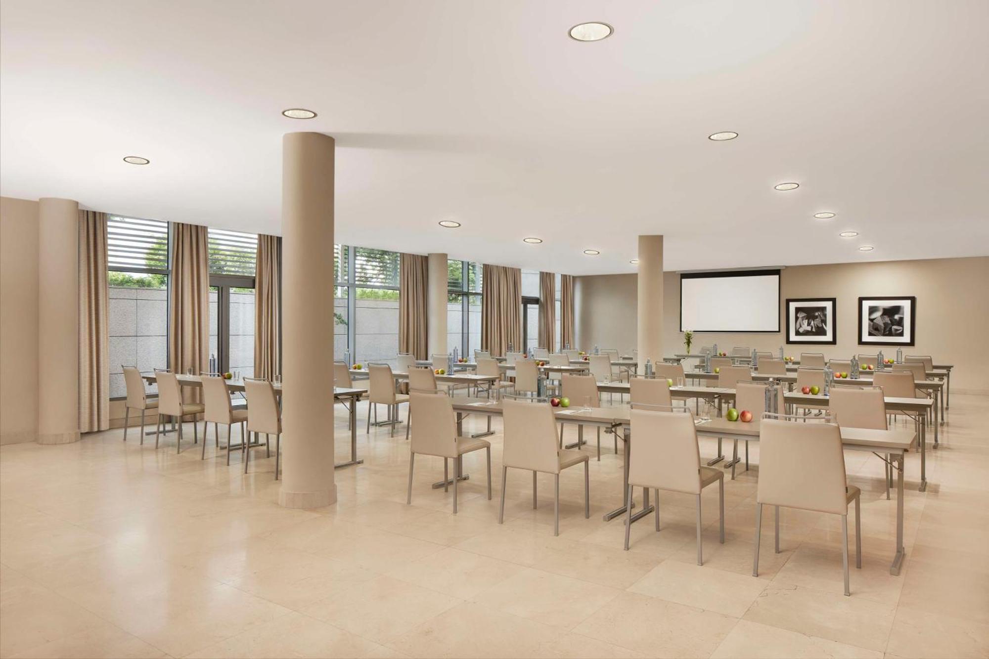 Hotel Nh Alcorcón Esterno foto