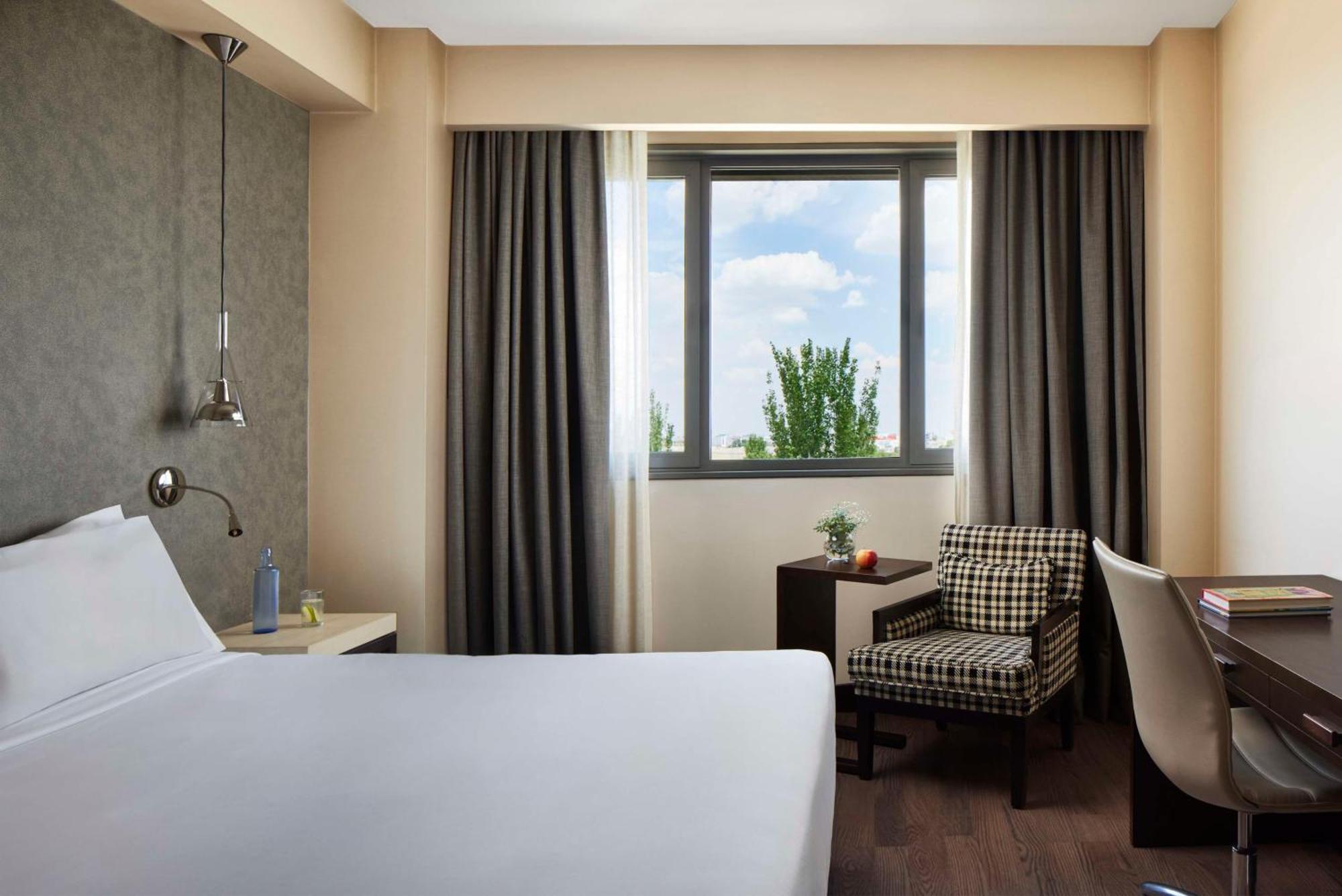 Hotel Nh Alcorcón Esterno foto