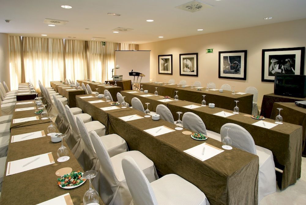 Hotel Nh Alcorcón Esterno foto